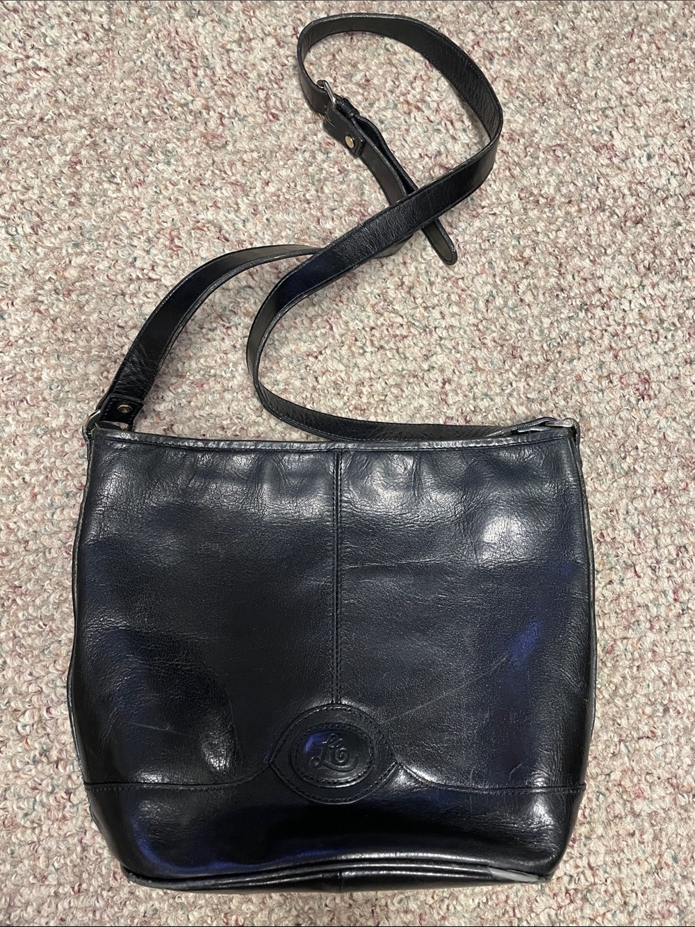 Vintage bucket Black Leather Crossbody Bag - Classic Women's purse